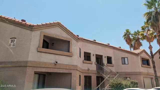 MLS: 6598736 Condo For Sale