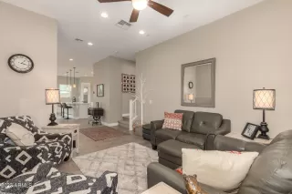 Photo #4: 6598769 Listing