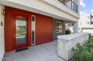 Photo #1: 6598911 Listing