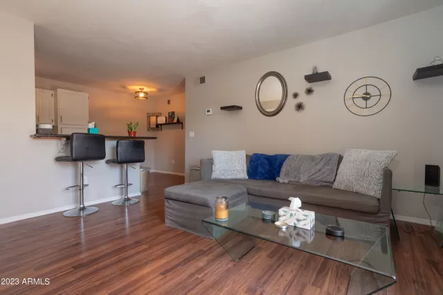 MLS: 6599030 Condo For Sale