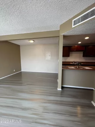 Photo #1: 6599332 Listing