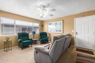 Photo #2: 6599332 Listing