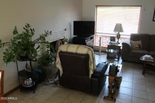 Photo #3: 6599500 Listing