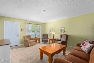 Photo #4: 6599591 Listing 