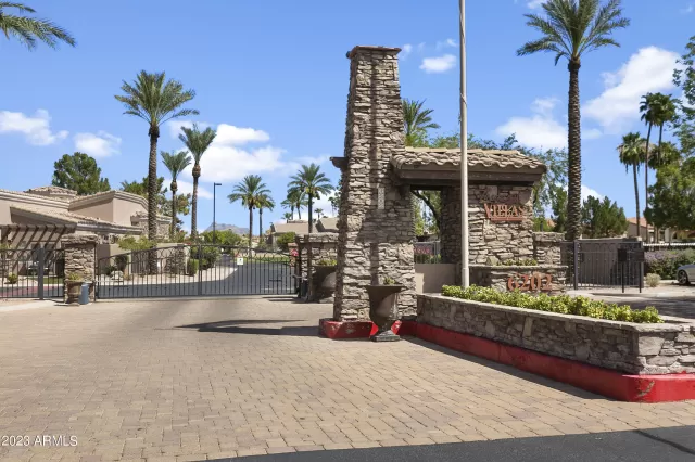 MLS: 6599832 Condo For Sale