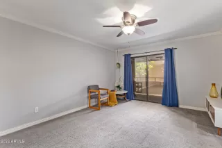 Photo #6: 6600120 Listing