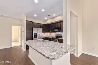 Photo #1: 6600265 Listing 