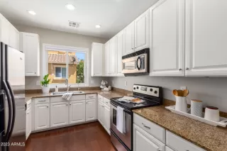 Photo #3: 6600279 Listing