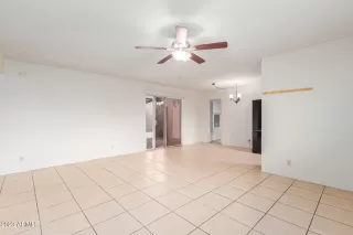 Photo #4: 6600359 Listing