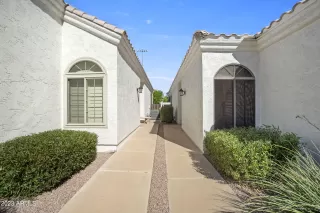 Photo #5: 6600365 Listing