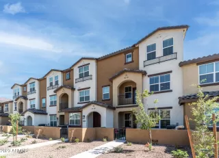 Photo #1: 6600526 Listing