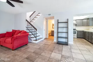 Photo #4: 6601014 Listing