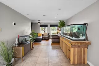 Photo #6: 6601280 Listing