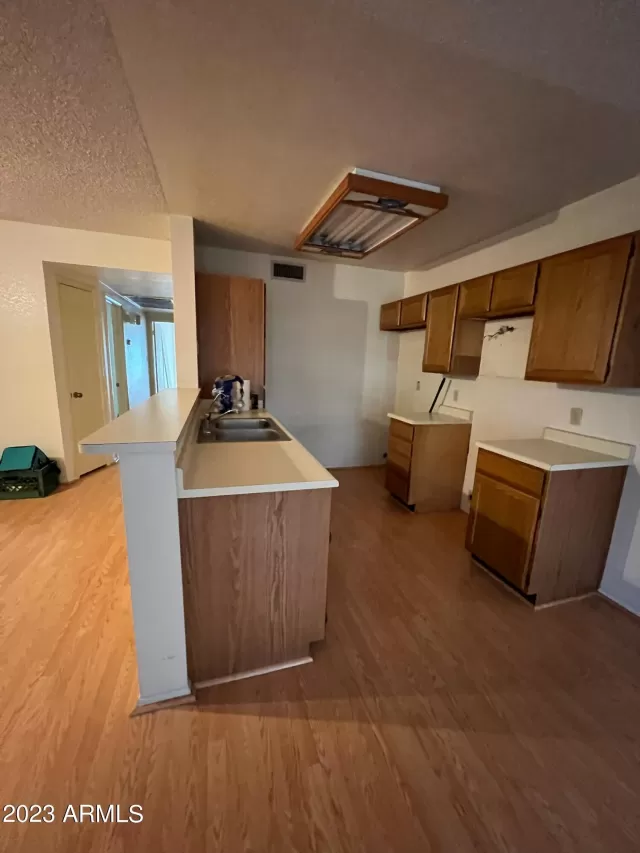 MLS: 6602333 Condo For Sale