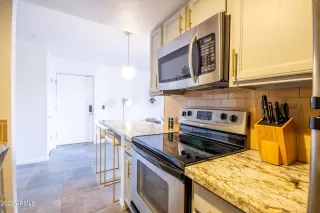 Photo #3: 6602450 Listing 
