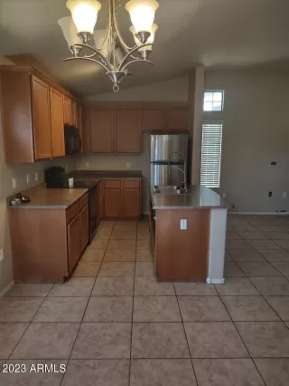 Photo #6: 6602540 Listing 