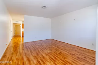 Photo #2: 6602574 Listing