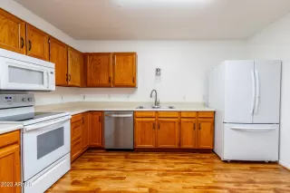 Photo #6: 6602574 Listing