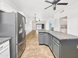 Photo #6: 6602977 Listing 