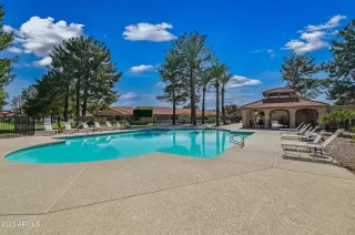 Photo #5: 6603174 Listing