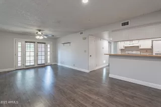 Photo #2: 6603475 Listing 