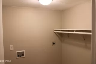 Photo #6: 6604407 Listing