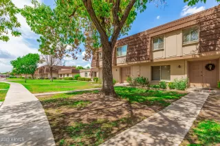 Photo #2: 6604570 Listing