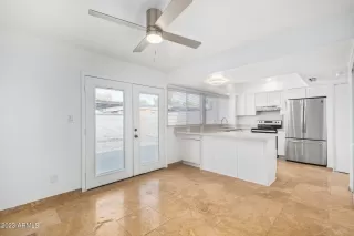 Photo #5: 6604570 Listing