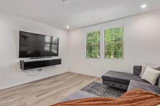 Photo #6: 6604744 Listing 