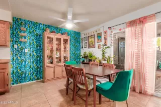 Photo #6: 6604795 Listing