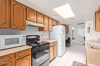 Photo #3: 6605027 Listing 