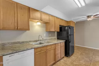 Photo #5: 6605582 Listing 