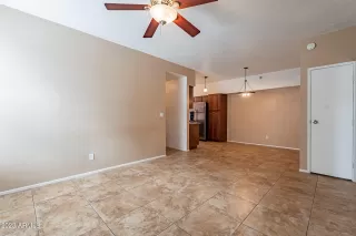 Photo #4: 6605617 Listing