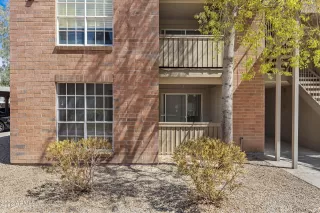 Photo #3: 6605730 Listing
