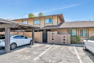 Photo #3: 6606417 Listing