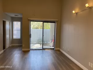 Photo #3: 6606433 Listing 