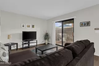 Photo #6: 6606570 Listing 