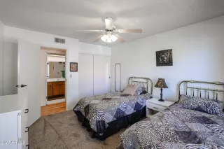 Photo #6: 6606579 Listing