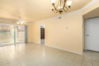 Photo #6: 6607088 Listing 