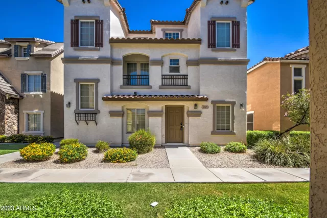 MLS: 6607383 Condo For Sale