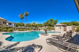 Photo #2: 6607383 Listing