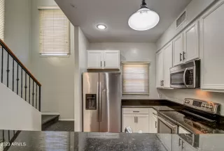 Photo #6: 6607383 Listing