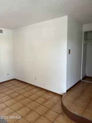 Photo #2: 6607524 Listing