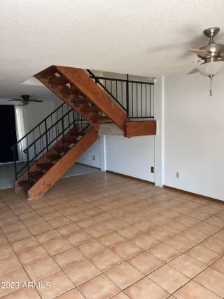 Photo #5: 6607524 Listing