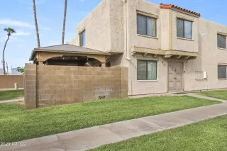 Photo #2: 6607673 Listing