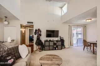 Photo #1: 6608195 Listing