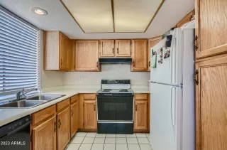 Photo #4: 6608195 Listing