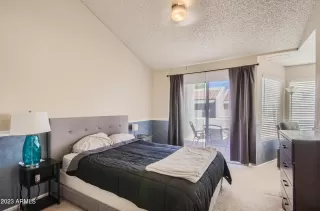 Photo #6: 6608195 Listing