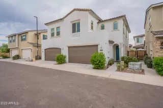 Photo #1: 6608343 Listing