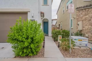 Photo #2: 6608343 Listing